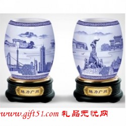 廣州風景旋轉筆筒定制