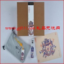 中國(guó)風(fēng)之正龍三件套（U盤+移動(dòng)電源A+鼠標(biāo)墊）