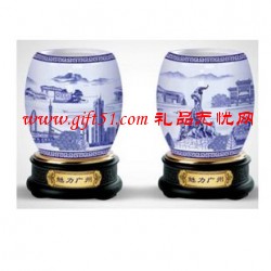 廣州特色風光旋轉筆筒(心想事成)