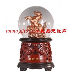 馬到成功商務辦公擺件