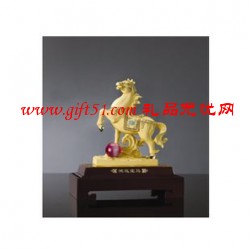 絨沙金品牌鴻運寶馬擺件