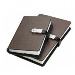 創意U盤搭扣平裝筆記本